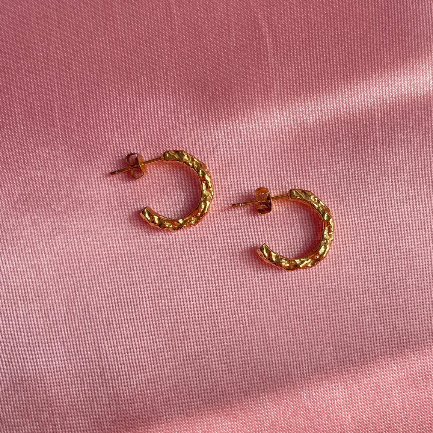 DUCHESS HOOPS